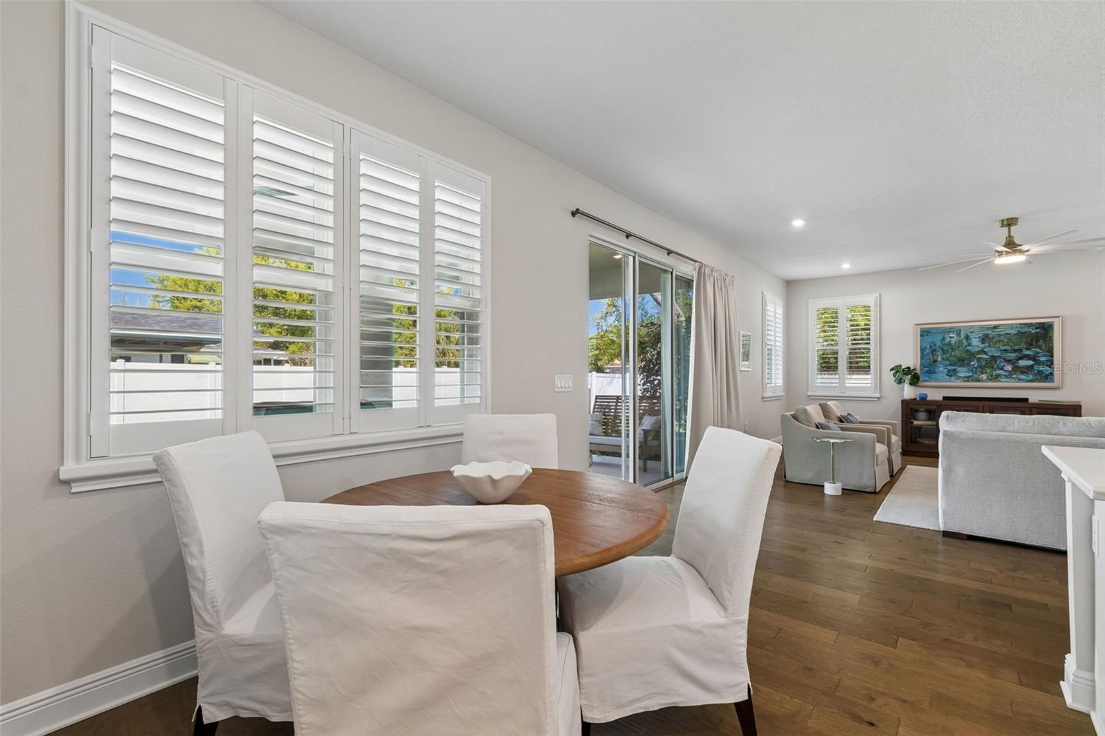 Image 28 of 61 For 3401 Pearl Ave