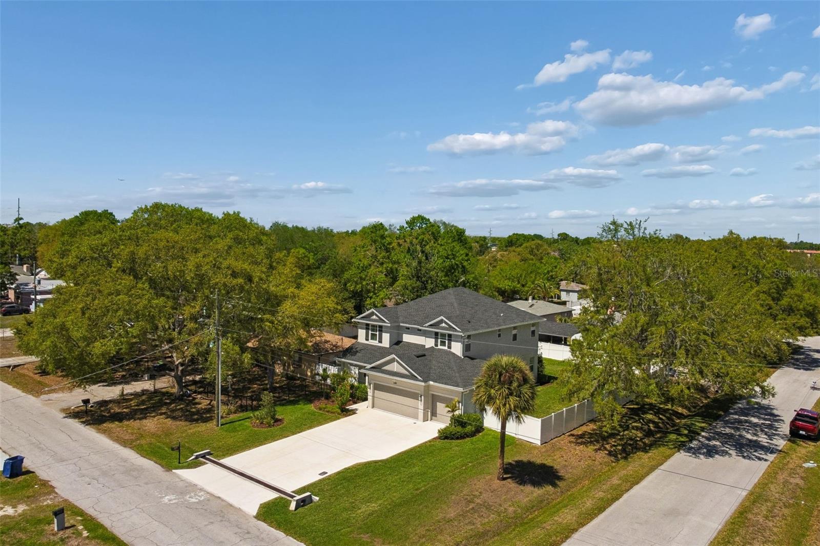 Image 3 of 61 For 3401 Pearl Ave