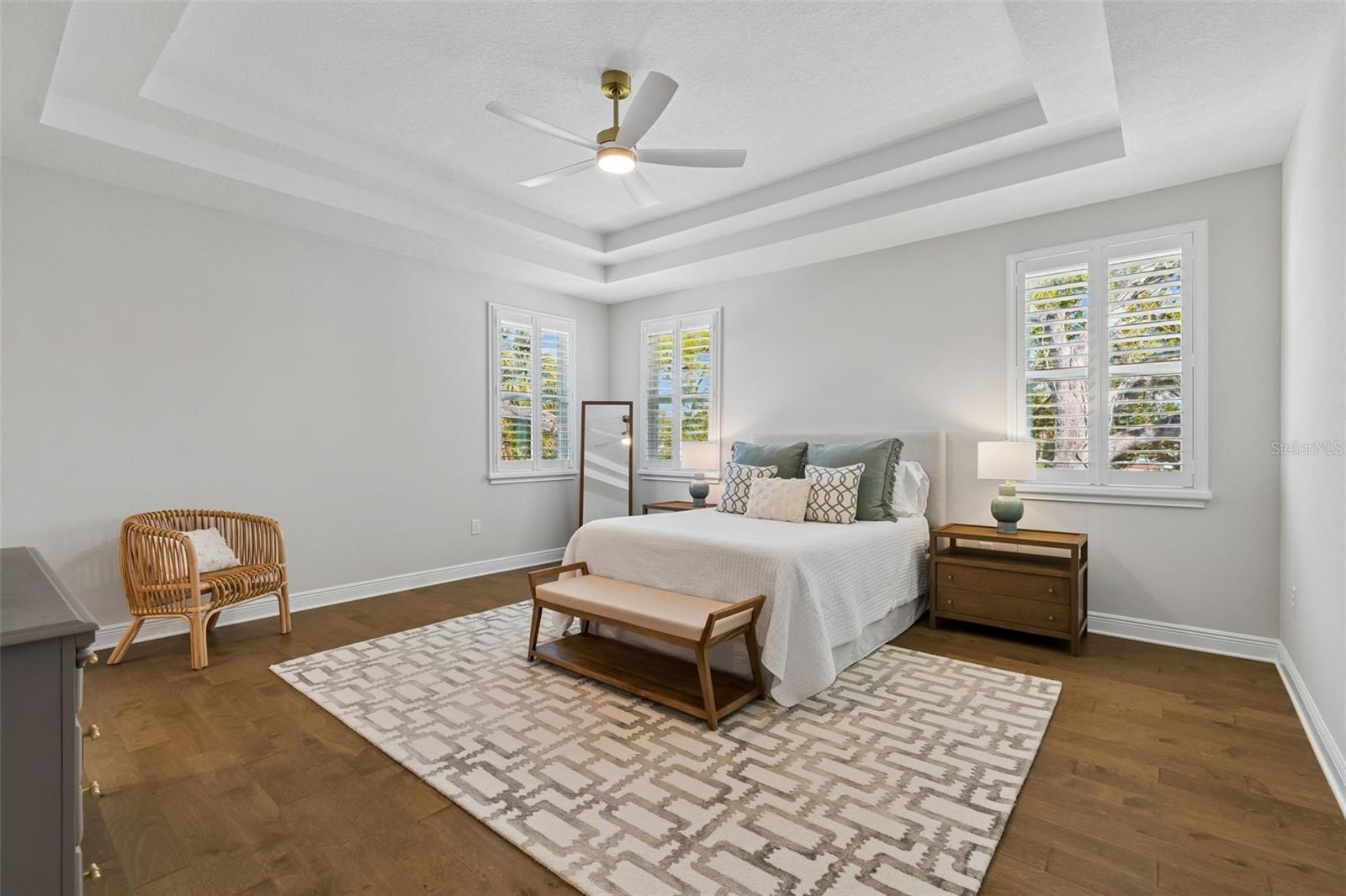 Image 43 of 61 For 3401 Pearl Ave