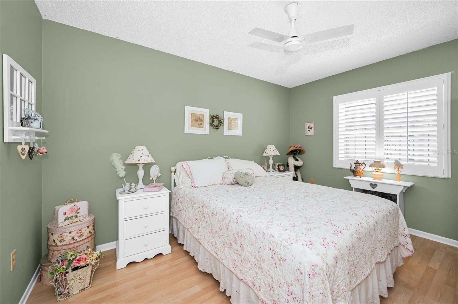 Image 25 of 46 For 2255 Wilshire Drive