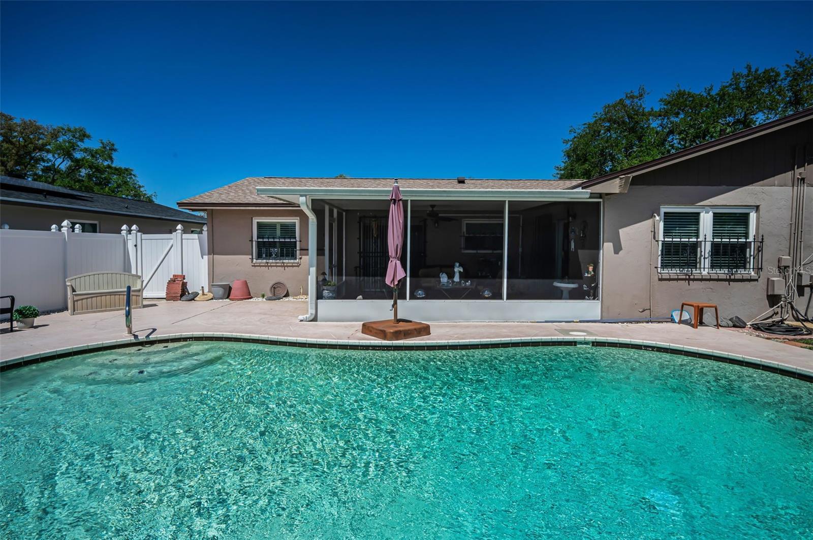 Image 35 of 46 For 2255 Wilshire Drive