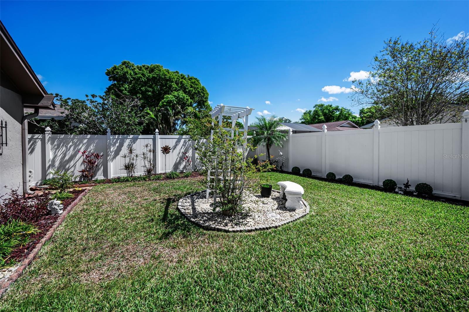 Image 42 of 46 For 2255 Wilshire Drive