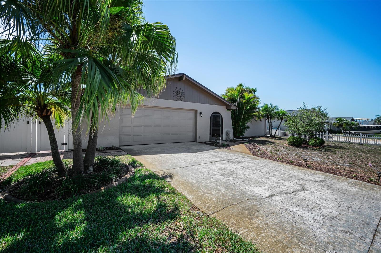 Image 6 of 46 For 2255 Wilshire Drive