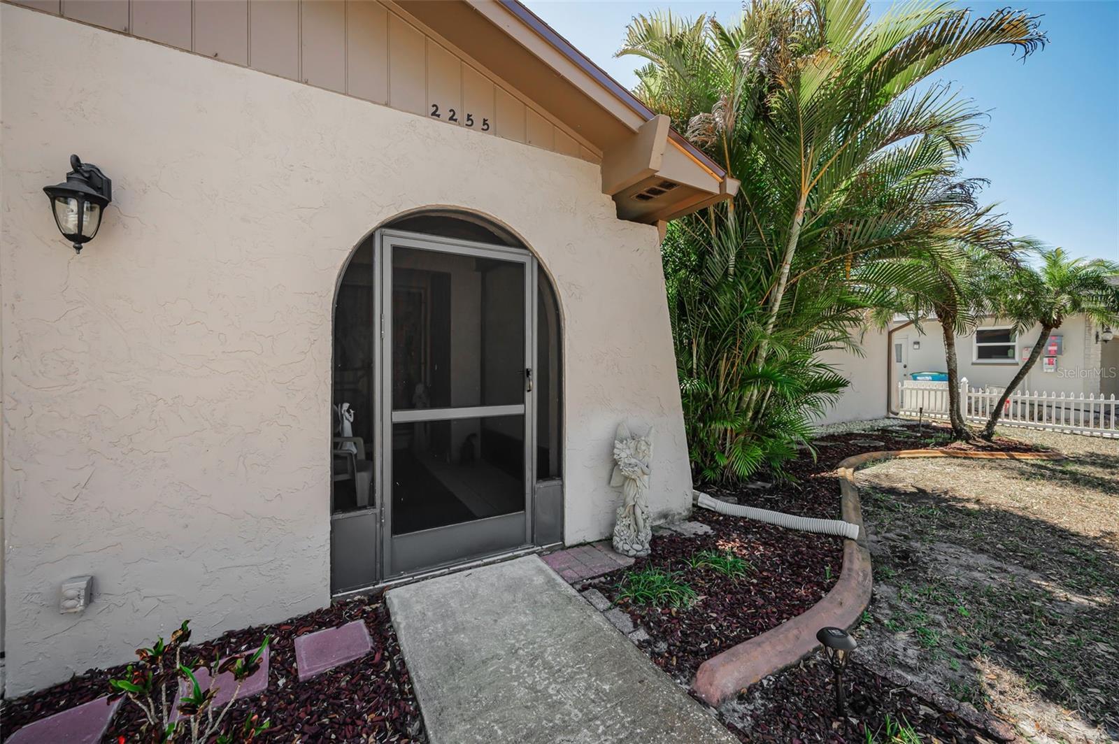 Image 7 of 46 For 2255 Wilshire Drive