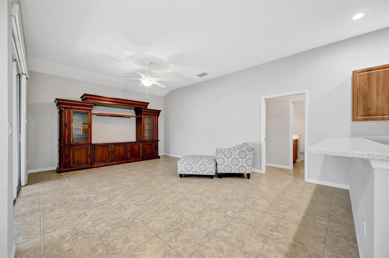 Image 20 of 71 For 4510 29th Avenue Circle E