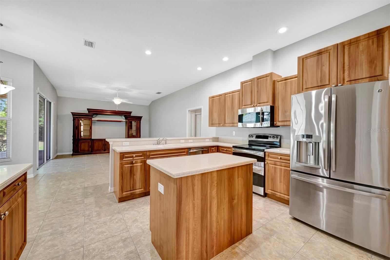 Image 27 of 71 For 4510 29th Avenue Circle E