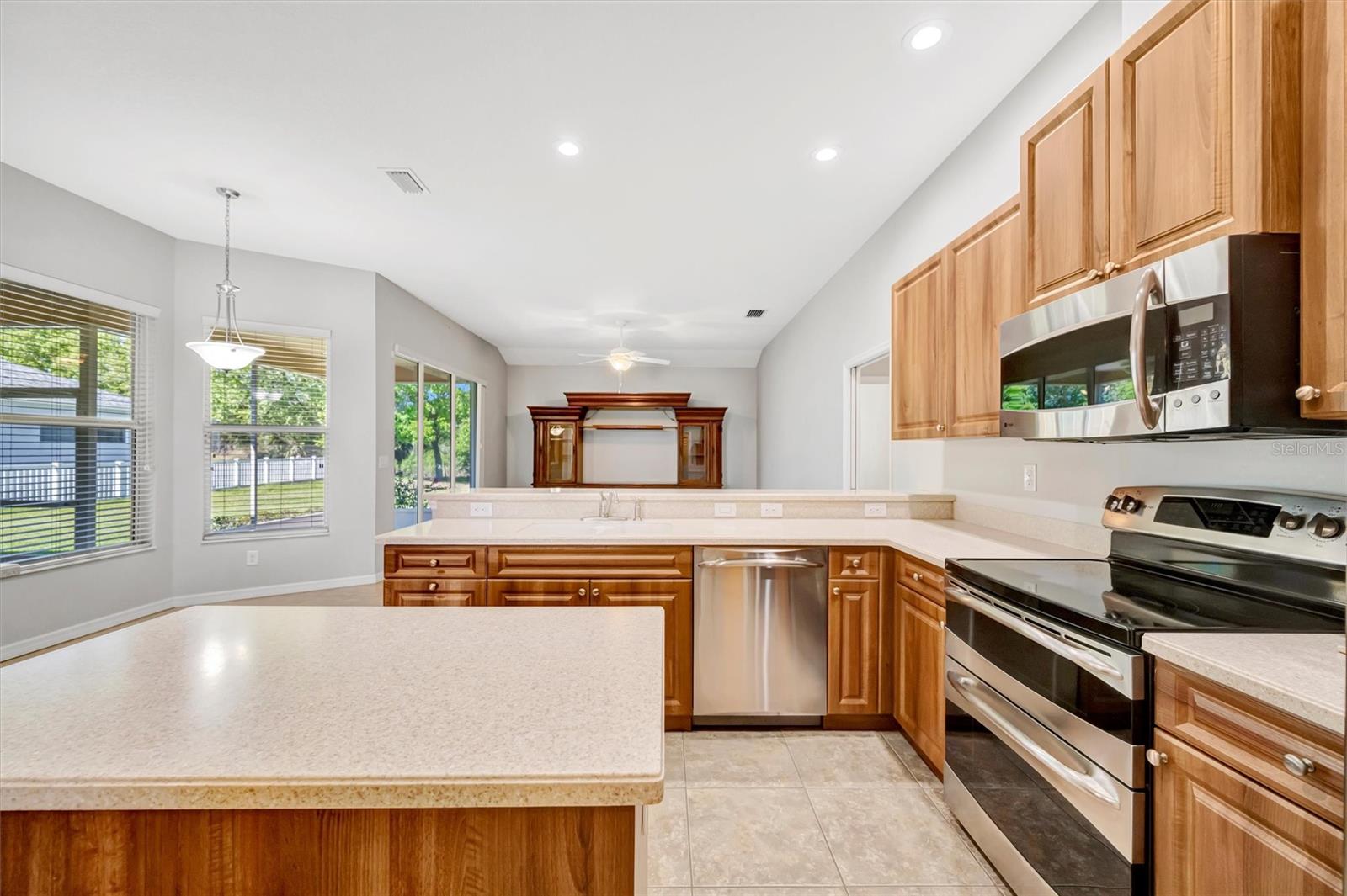 Image 29 of 71 For 4510 29th Avenue Circle E