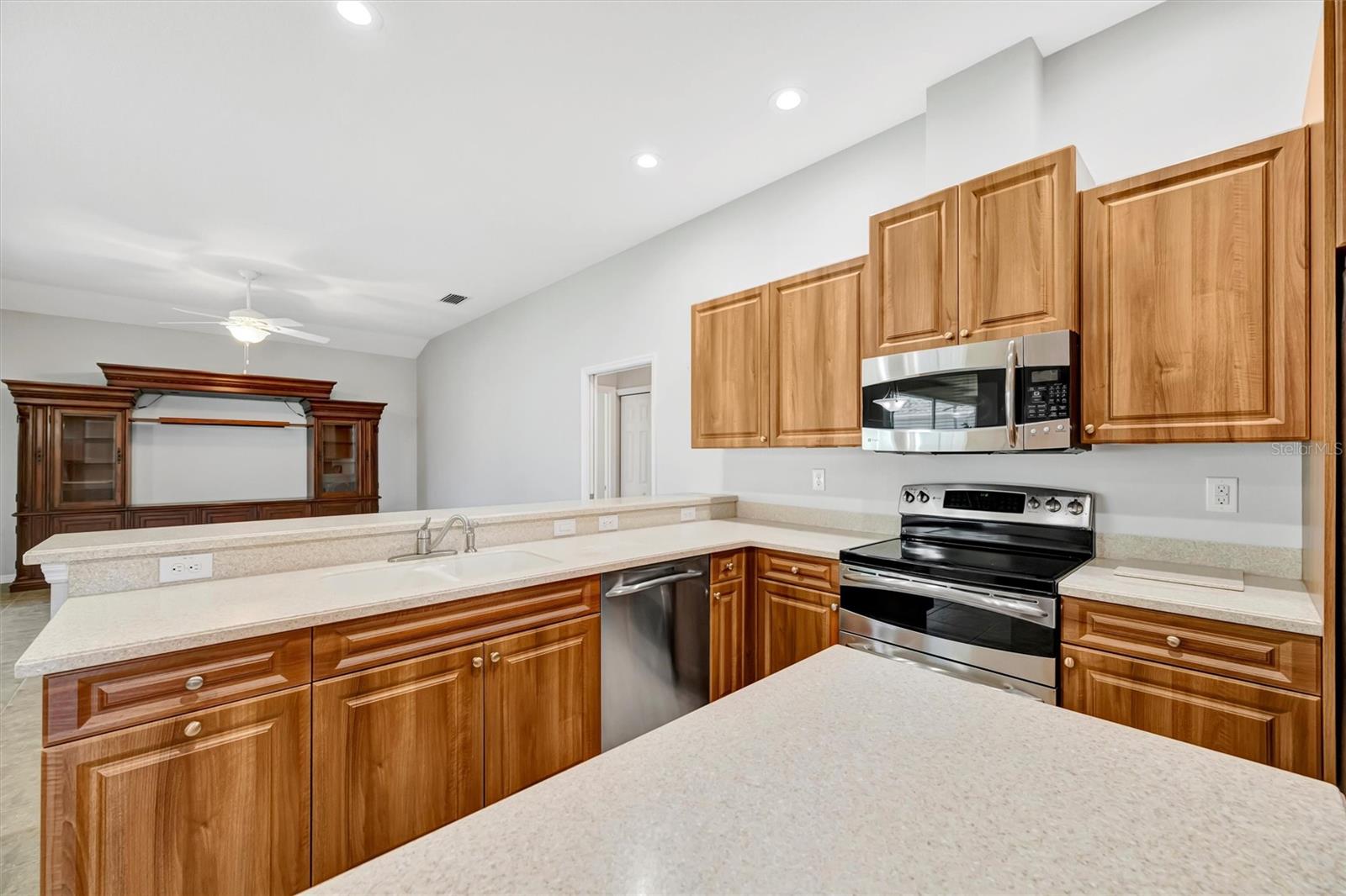 Image 30 of 71 For 4510 29th Avenue Circle E