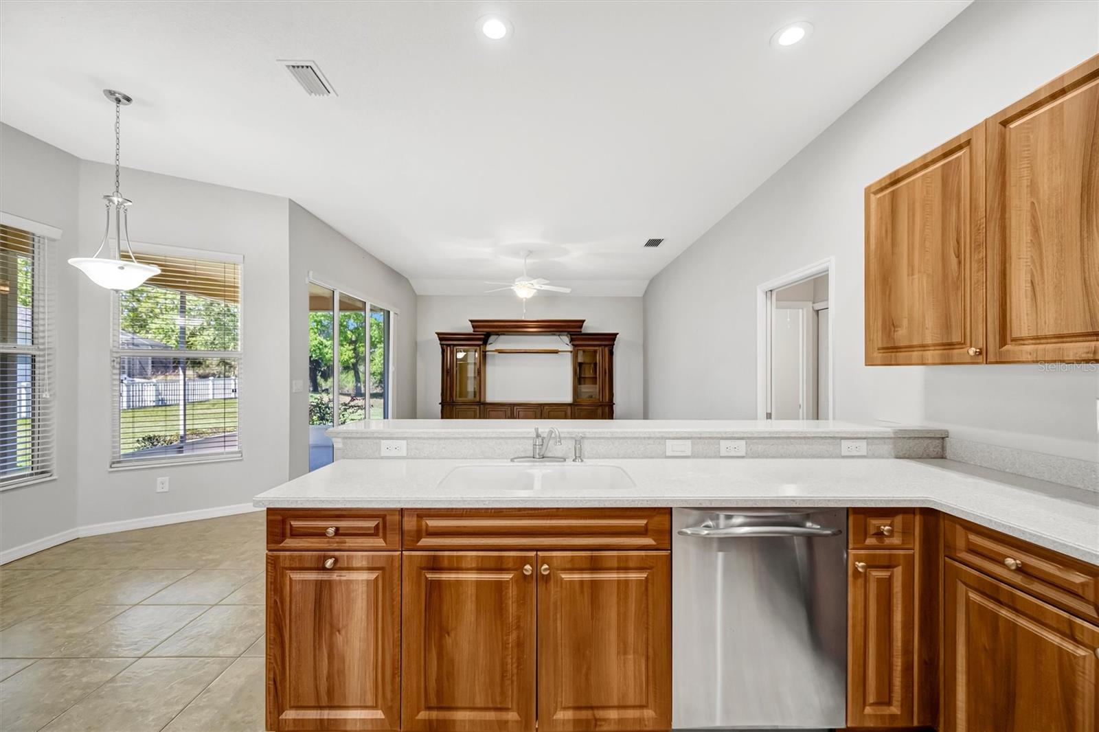 Image 31 of 71 For 4510 29th Avenue Circle E