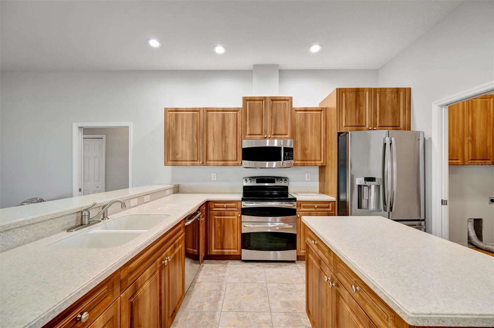 Image 33 of 71 For 4510 29th Avenue Circle E