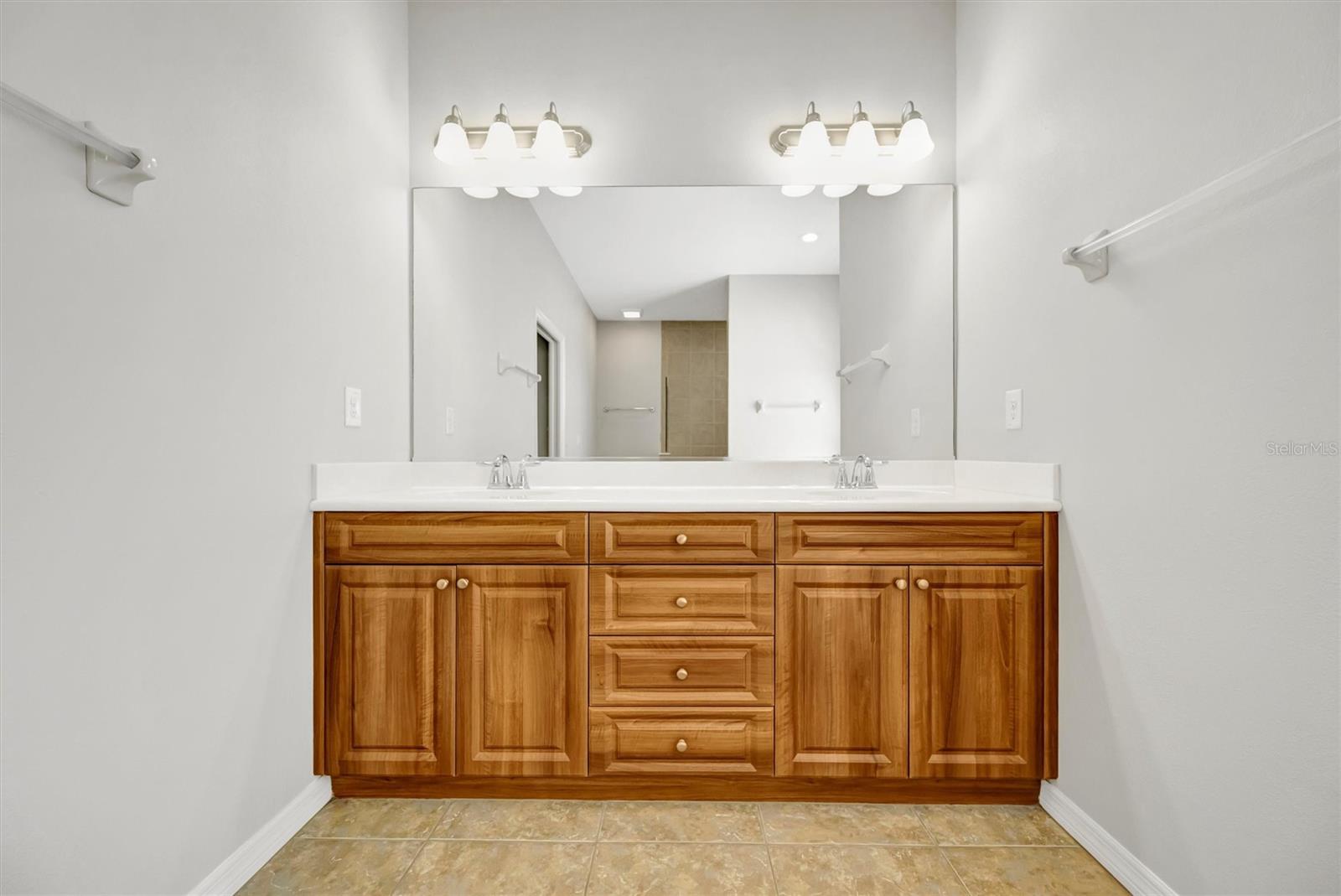 Image 49 of 71 For 4510 29th Avenue Circle E