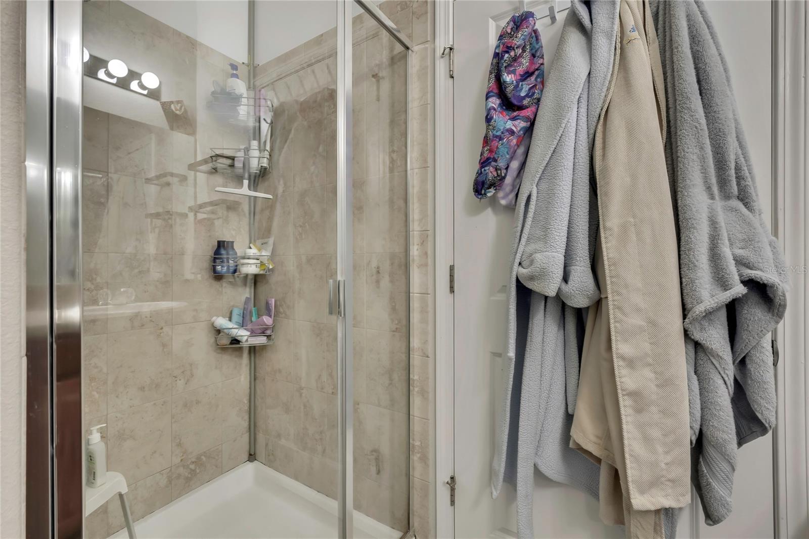 Image 21 of 48 For 17581 Brighton Lake Road