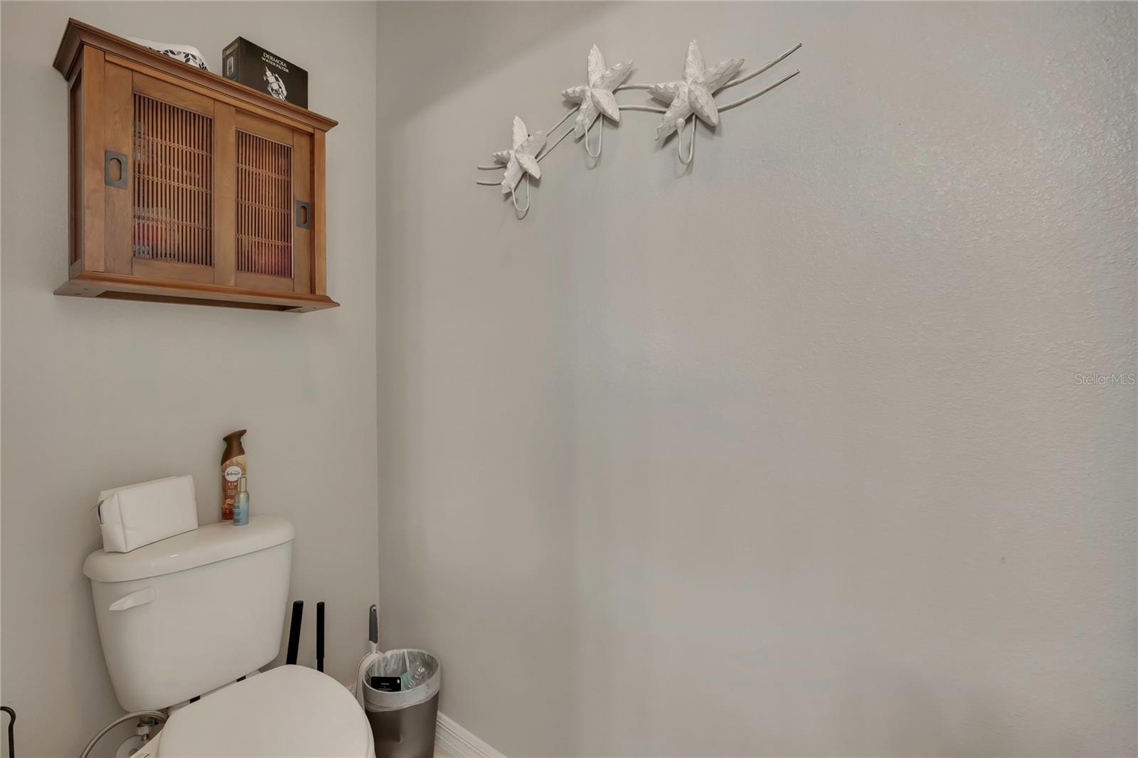 Image 22 of 48 For 17581 Brighton Lake Road