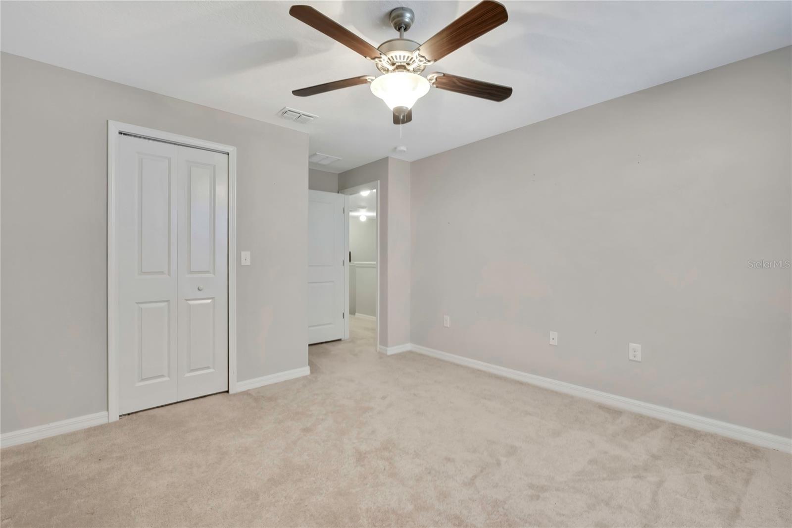 Image 31 of 48 For 17581 Brighton Lake Road