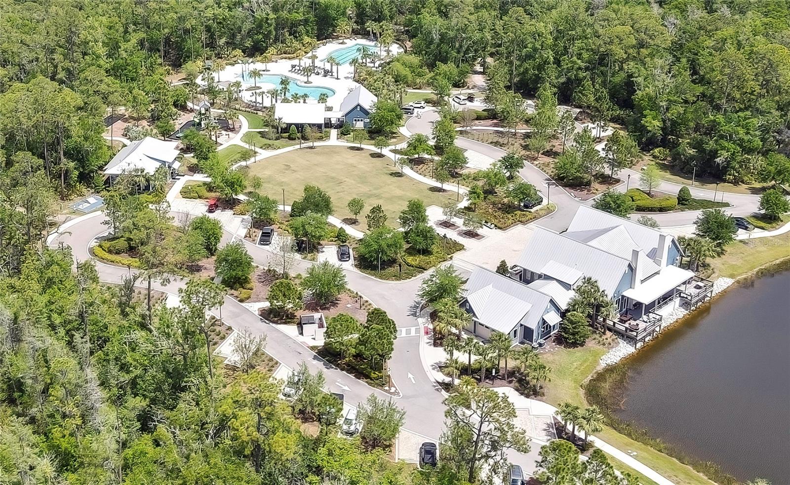 Image 47 of 48 For 17581 Brighton Lake Road