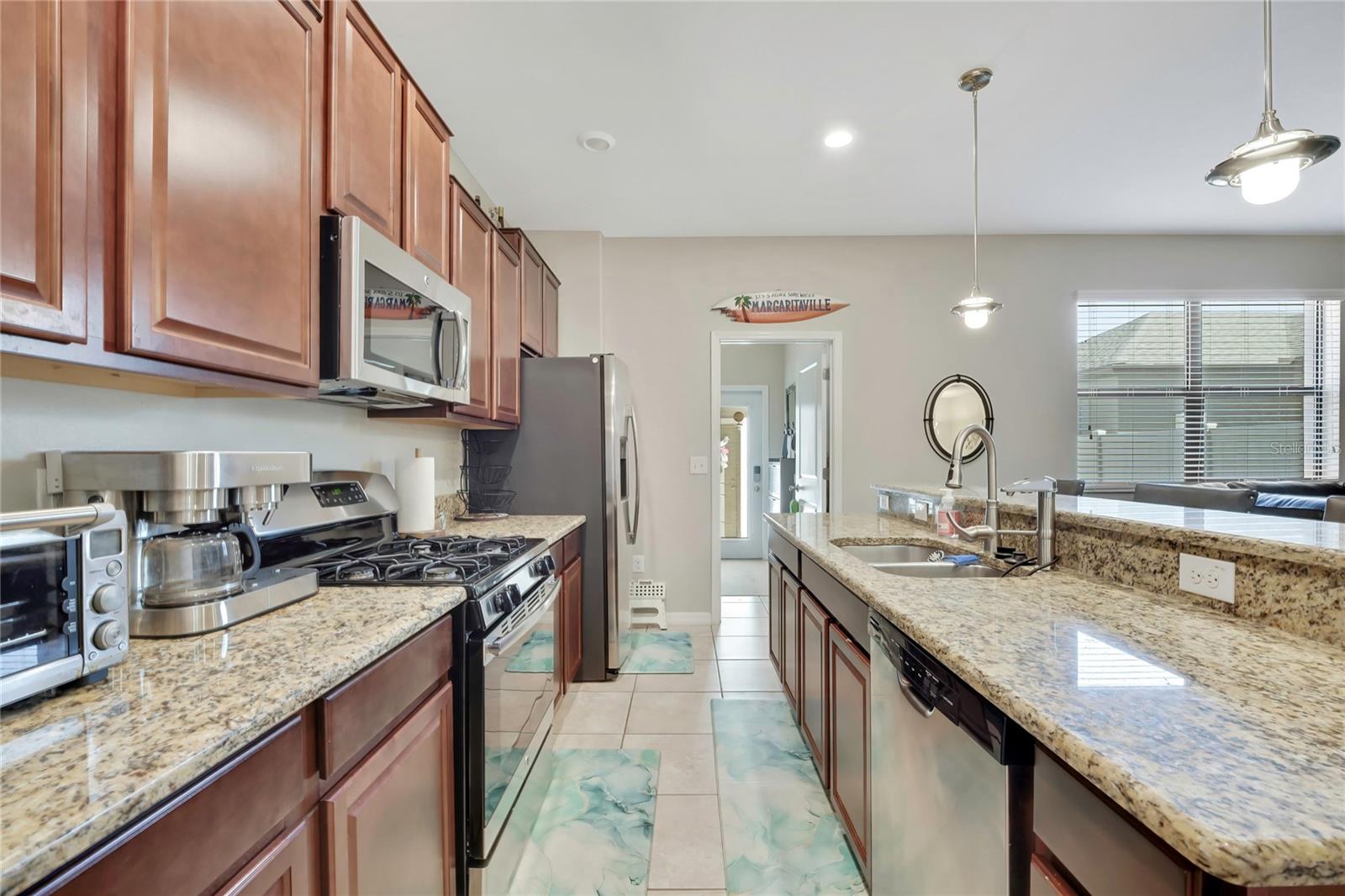 Image 9 of 48 For 17581 Brighton Lake Road