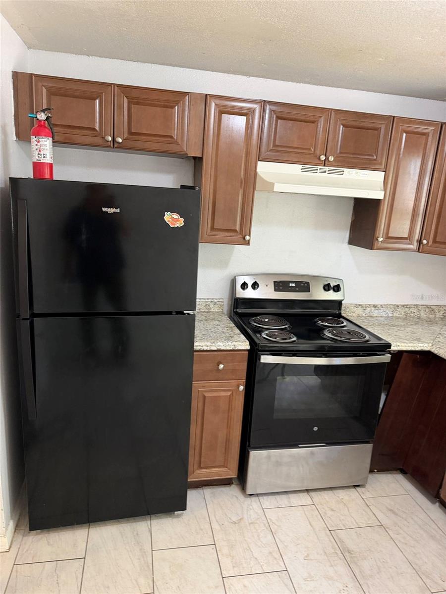 Image 11 of 23 For 8105 Klondyke Street