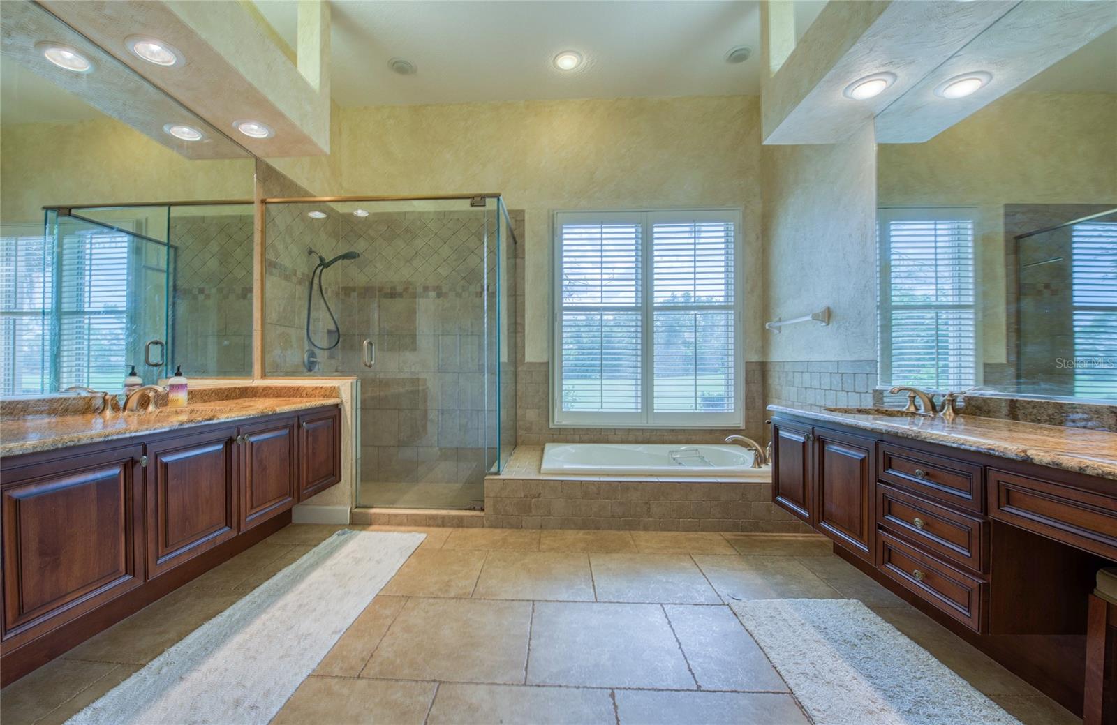 Image 13 of 59 For 8736 54th Avenue E