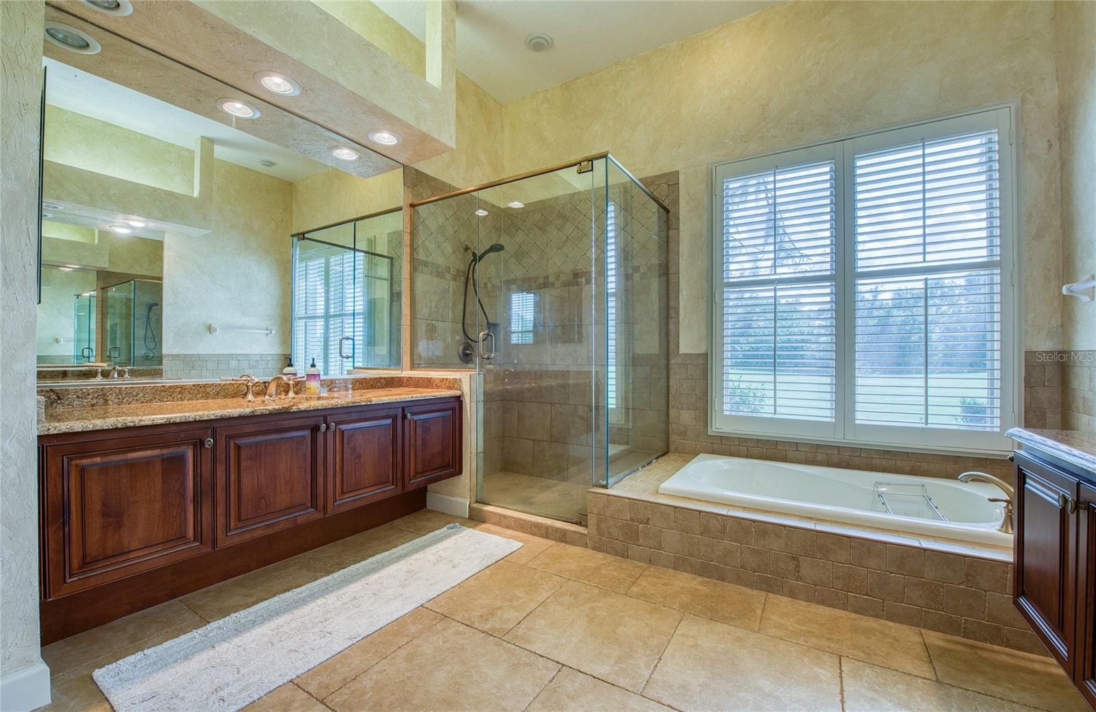 Image 14 of 59 For 8736 54th Avenue E