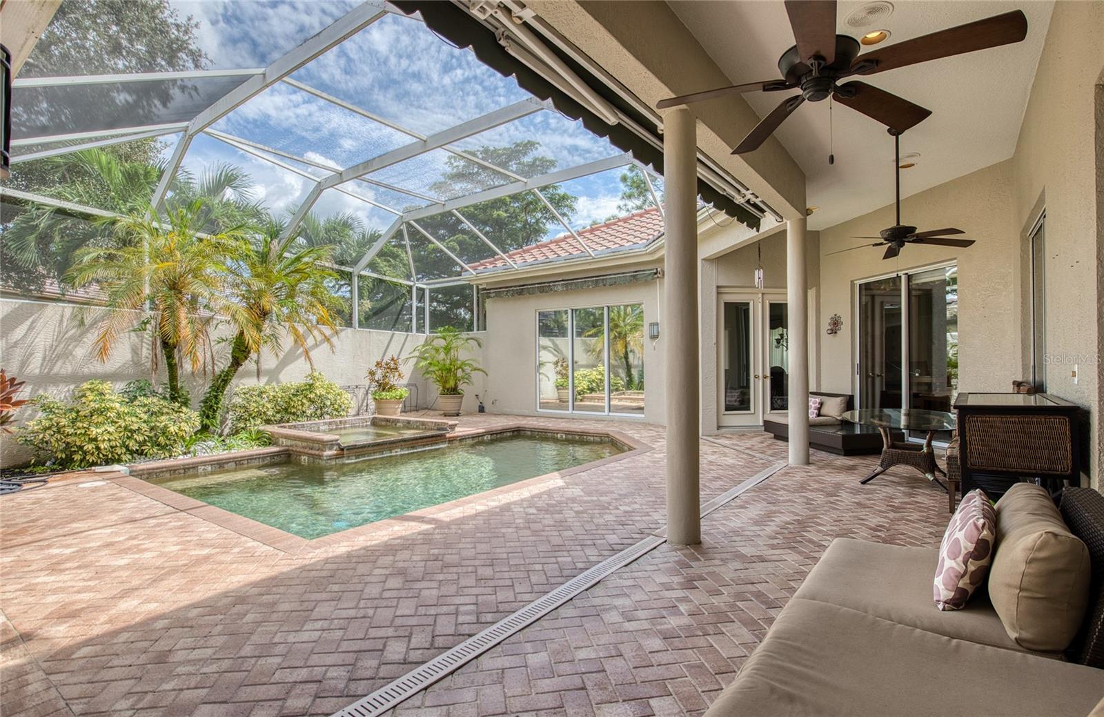 Image 19 of 59 For 8736 54th Avenue E