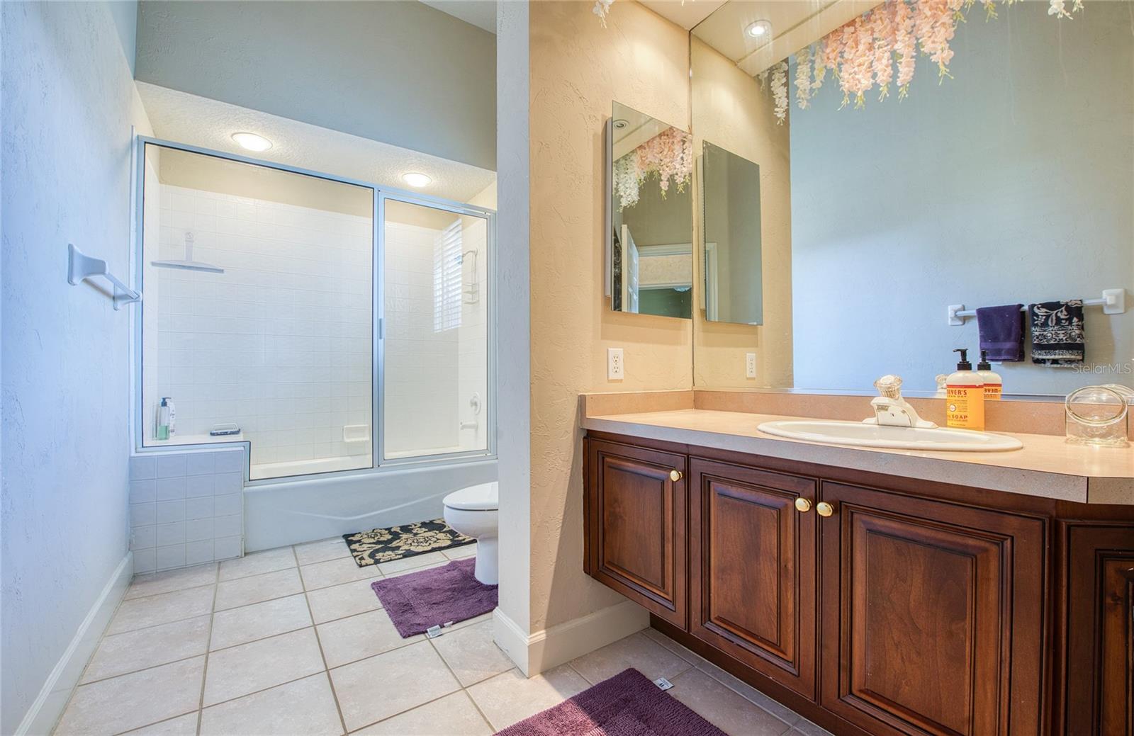 Image 42 of 59 For 8736 54th Avenue E