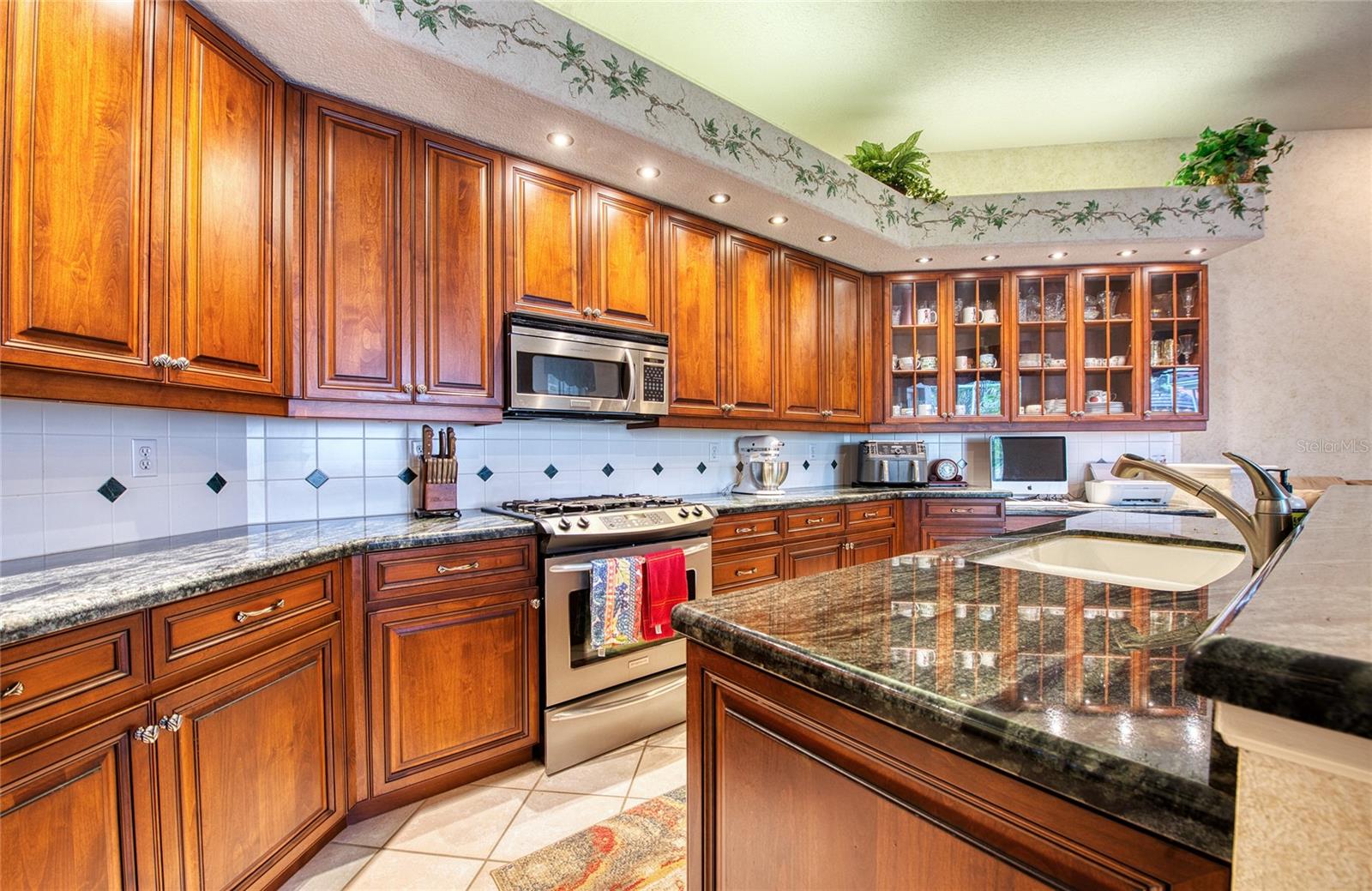 Image 6 of 59 For 8736 54th Avenue E