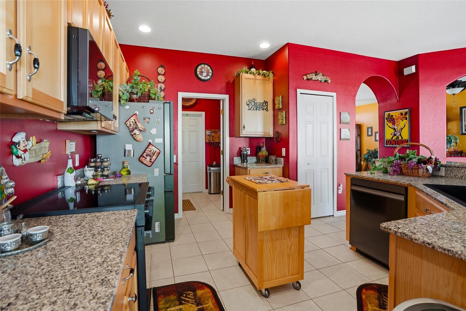 Image 20 of 95 For 4154 Braemere Drive