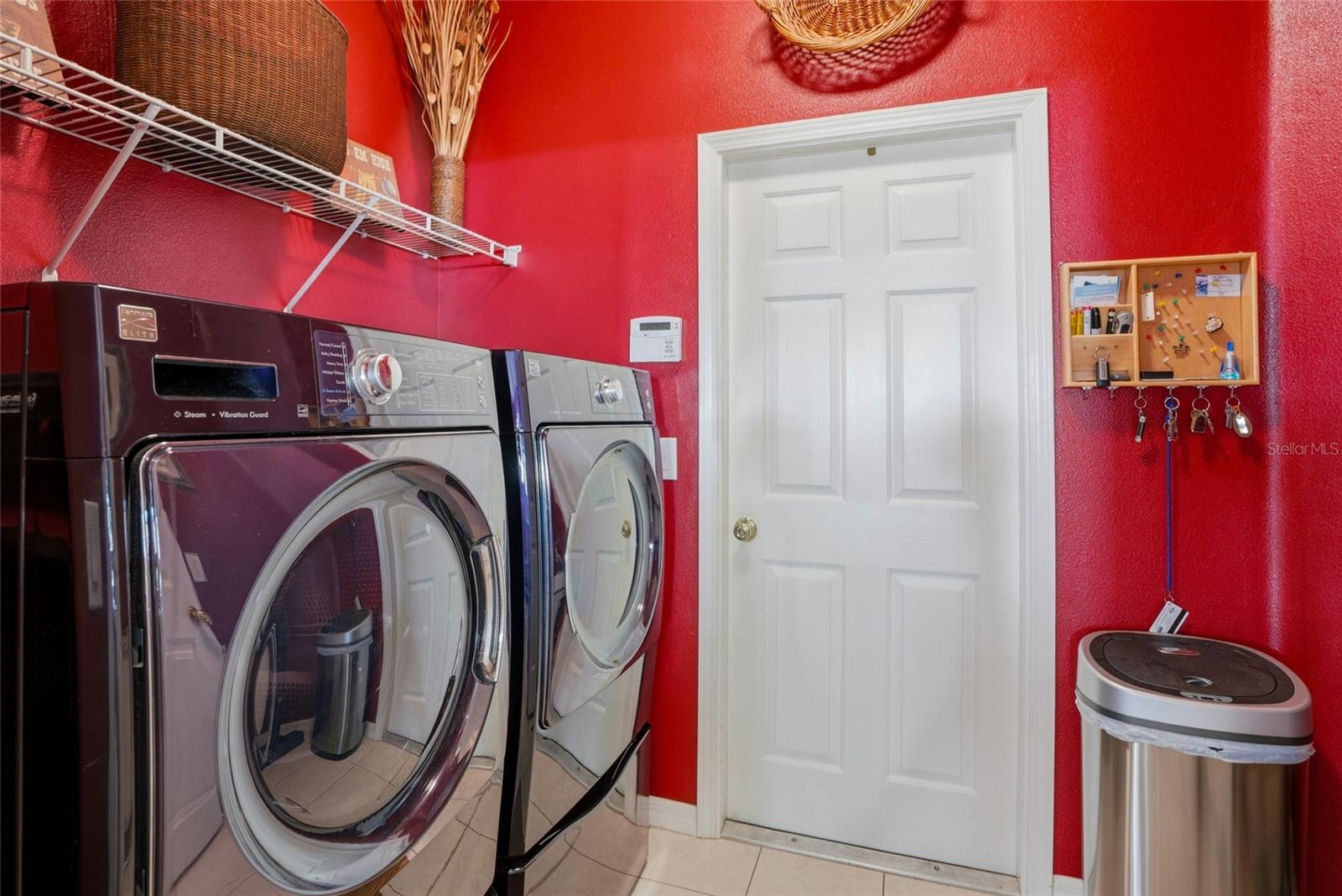 Image 23 of 95 For 4154 Braemere Drive