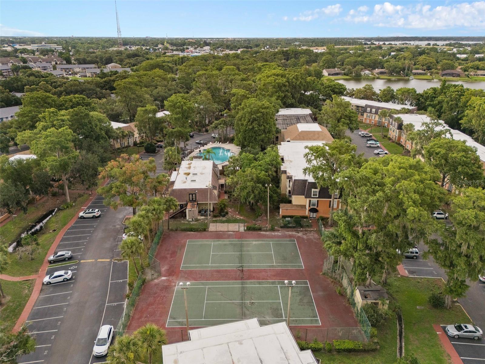 Image 29 of 31 For 4190 Versailles Drive 4190d