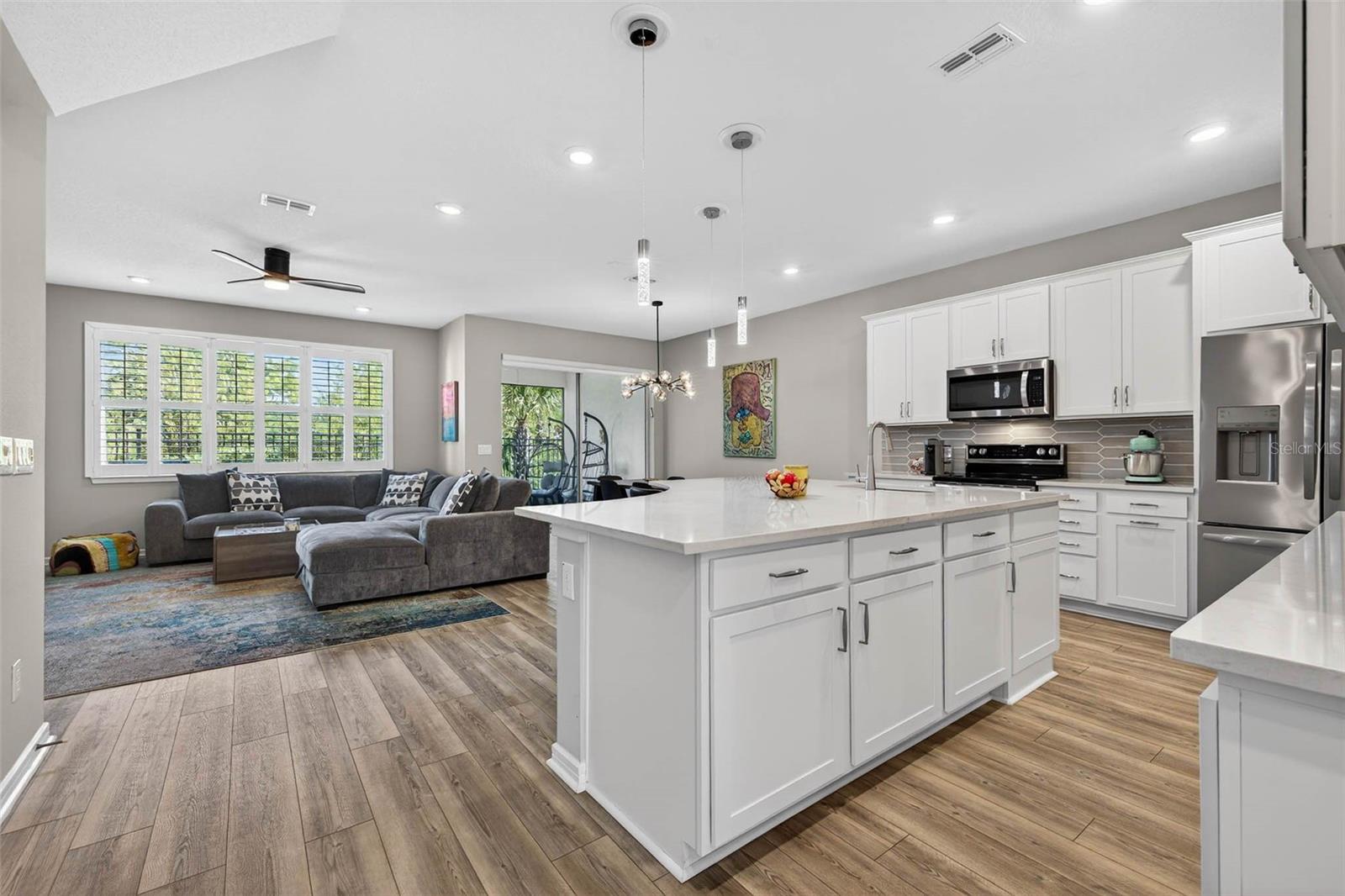 Image 13 of 44 For 339 Sandbar Avenue Ne