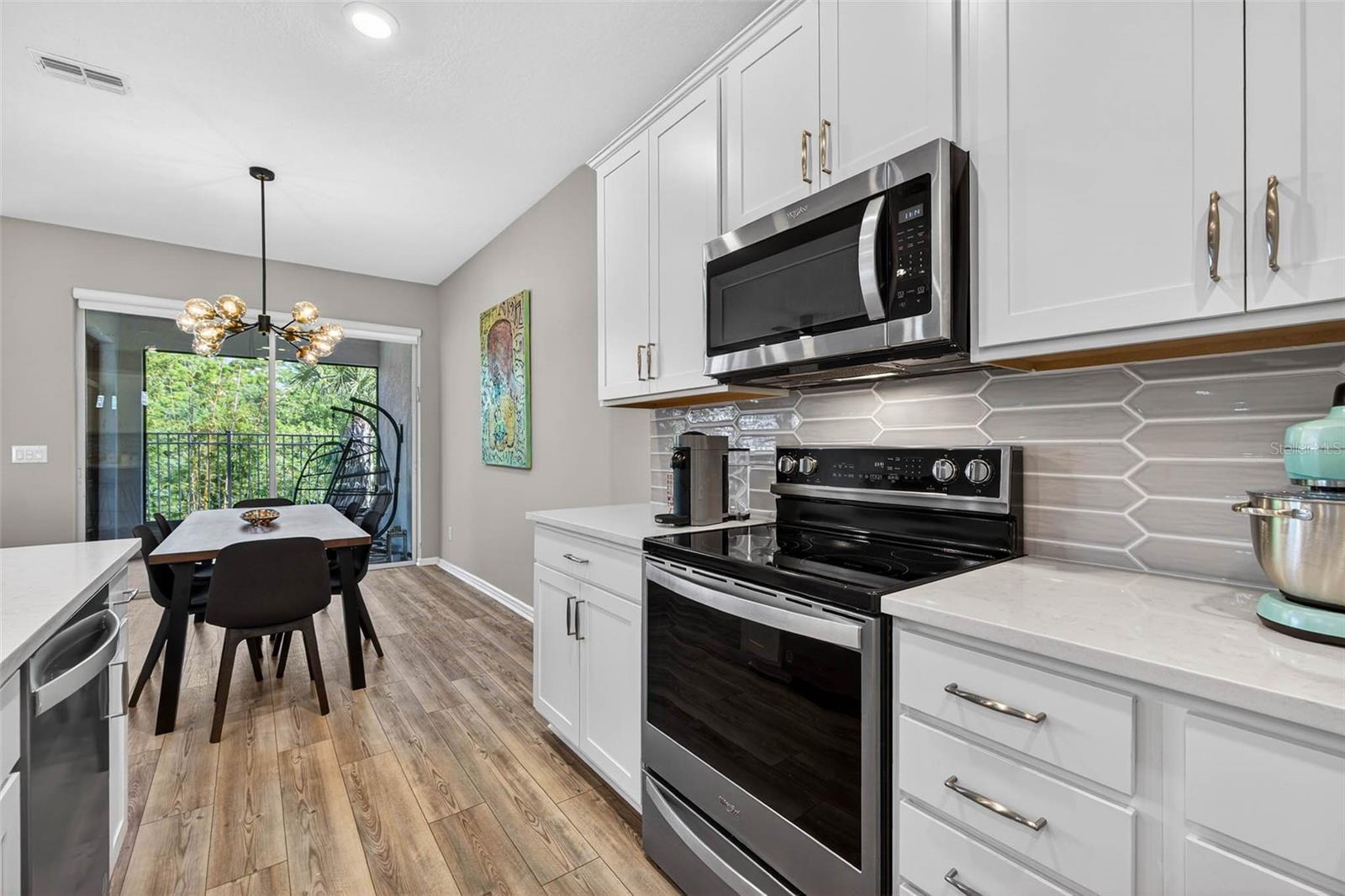 Image 18 of 44 For 339 Sandbar Avenue Ne