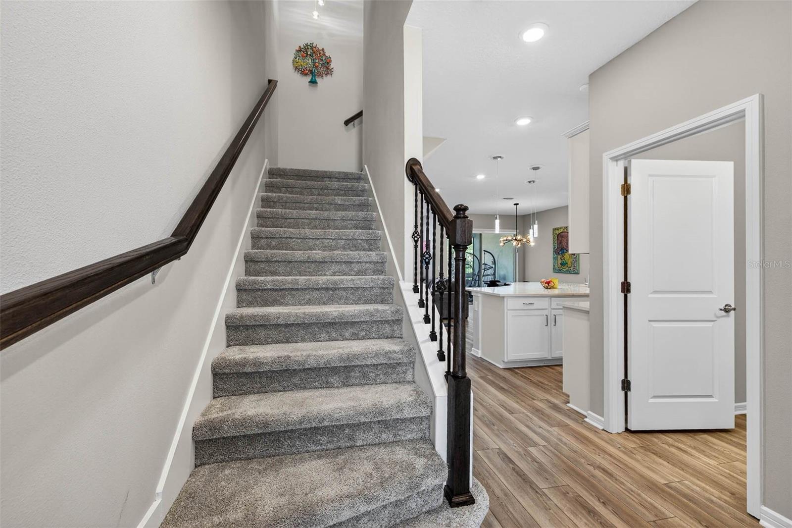 Image 4 of 44 For 339 Sandbar Avenue Ne