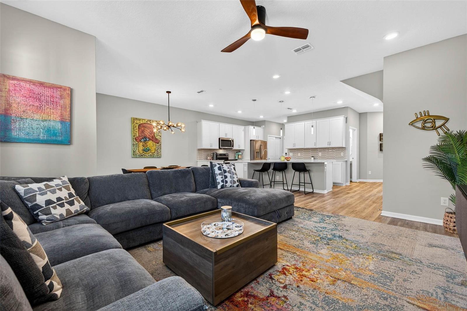 Image 8 of 44 For 339 Sandbar Avenue Ne