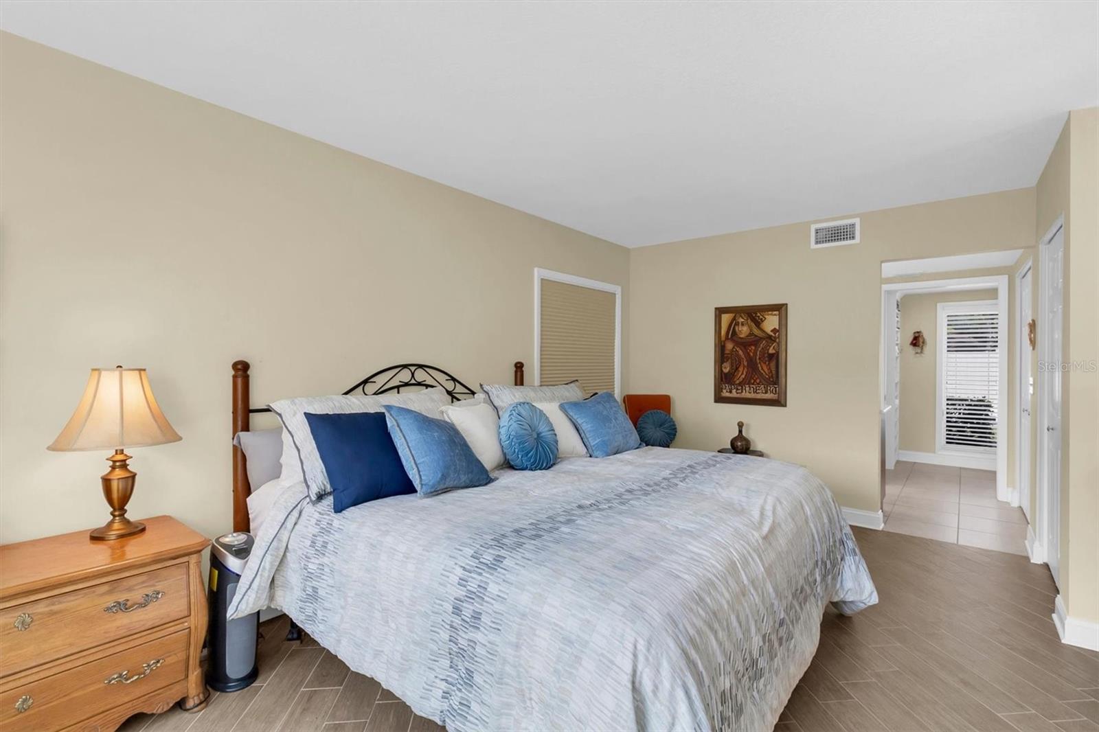 Image 15 of 41 For 8101 Bardmoor Place 104h