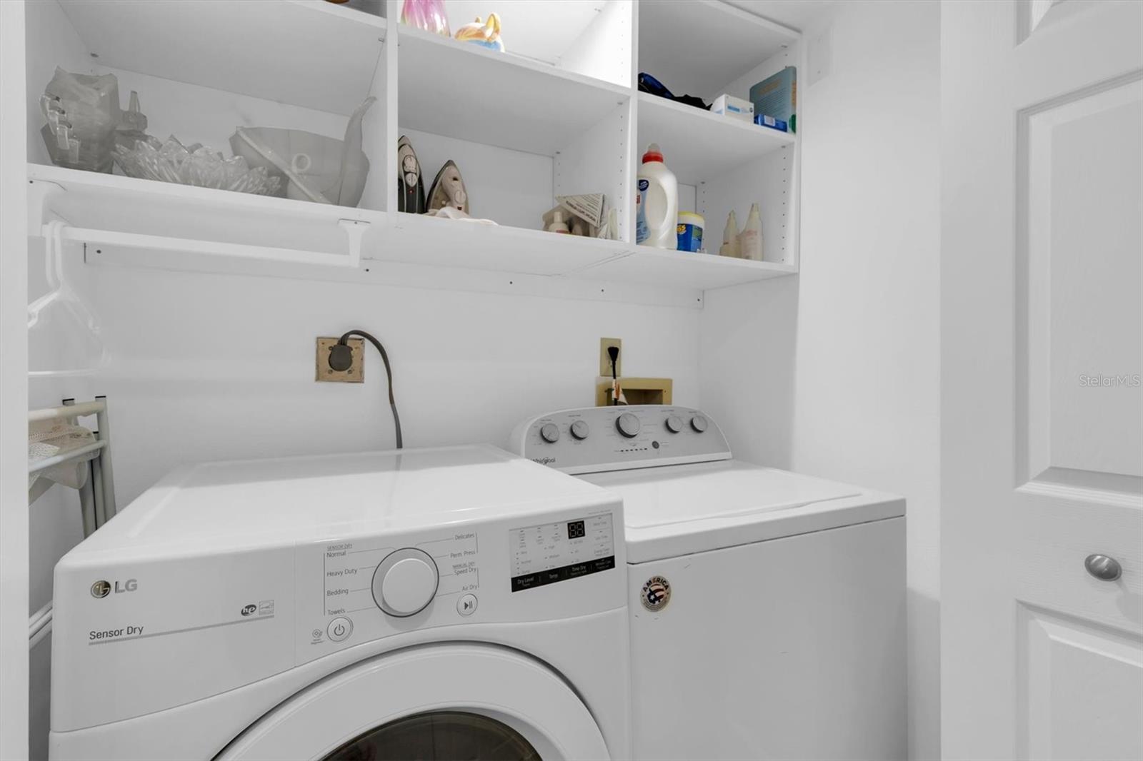 Image 28 of 41 For 8101 Bardmoor Place 104h