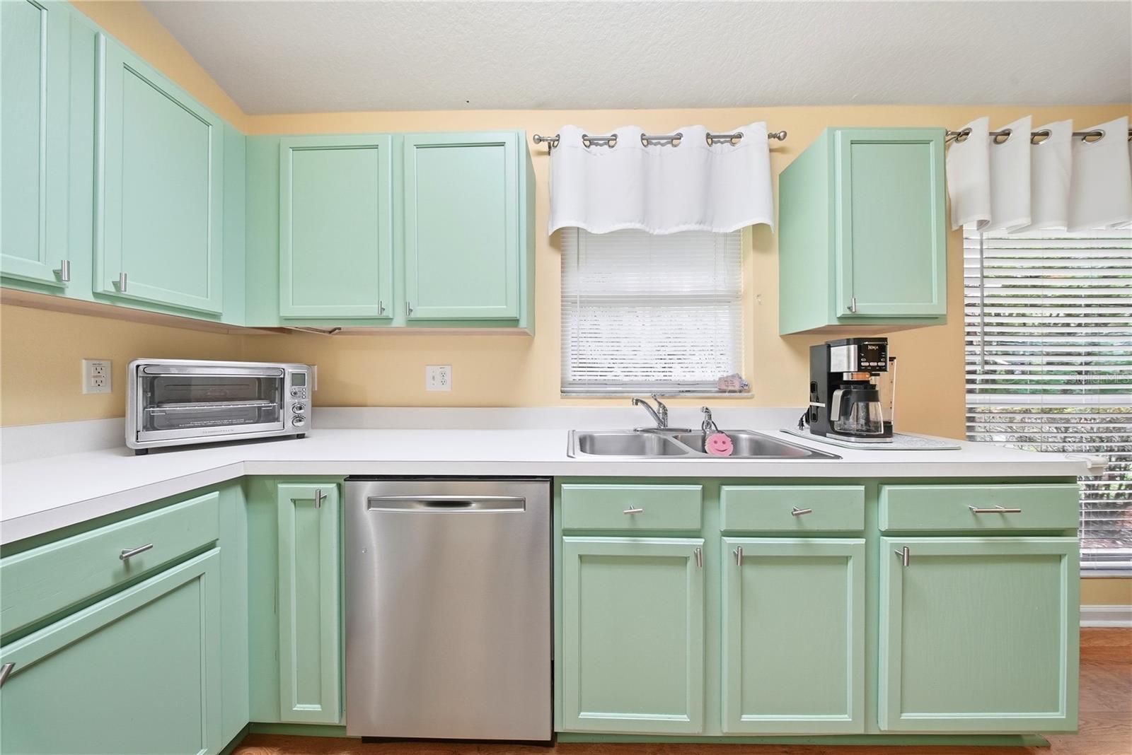 Image 13 of 57 For 5856 Count Turf Lane