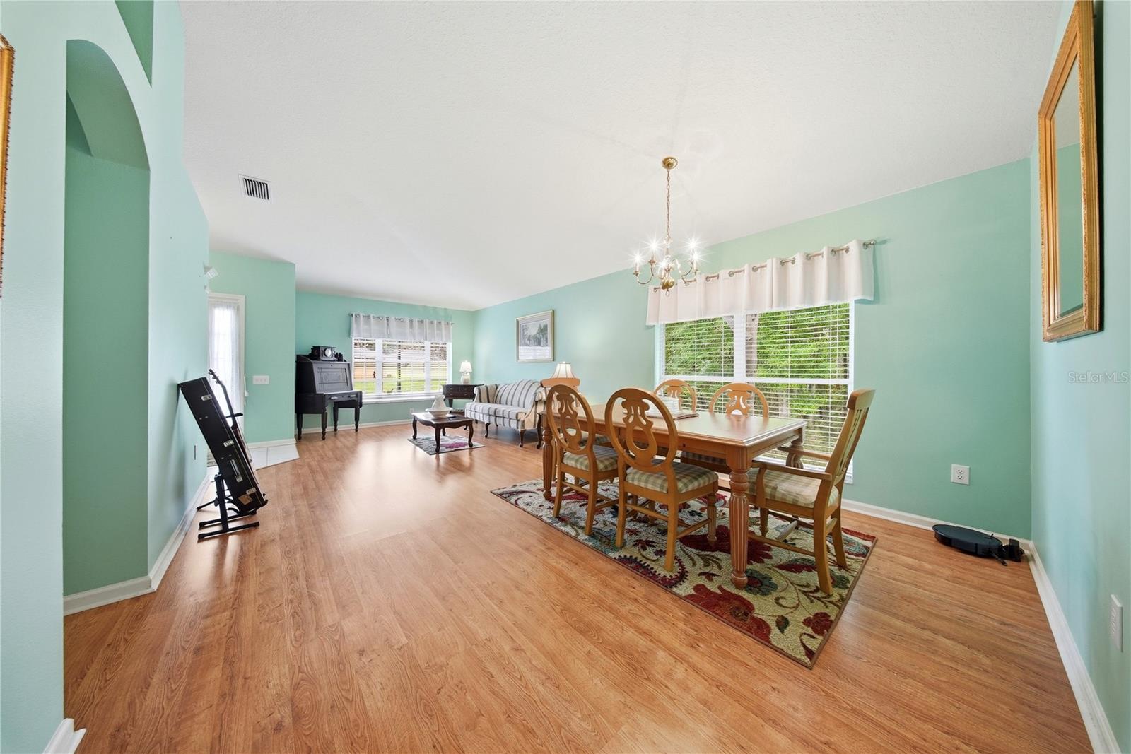 Image 15 of 57 For 5856 Count Turf Lane