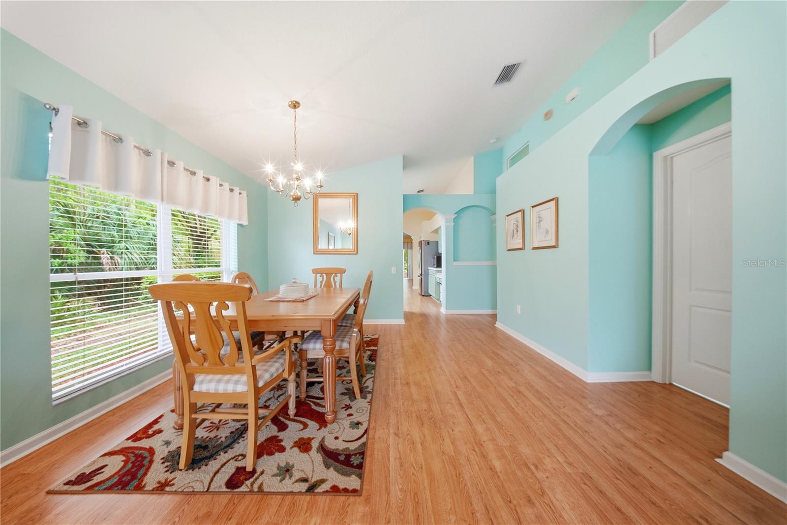 Image 16 of 57 For 5856 Count Turf Lane