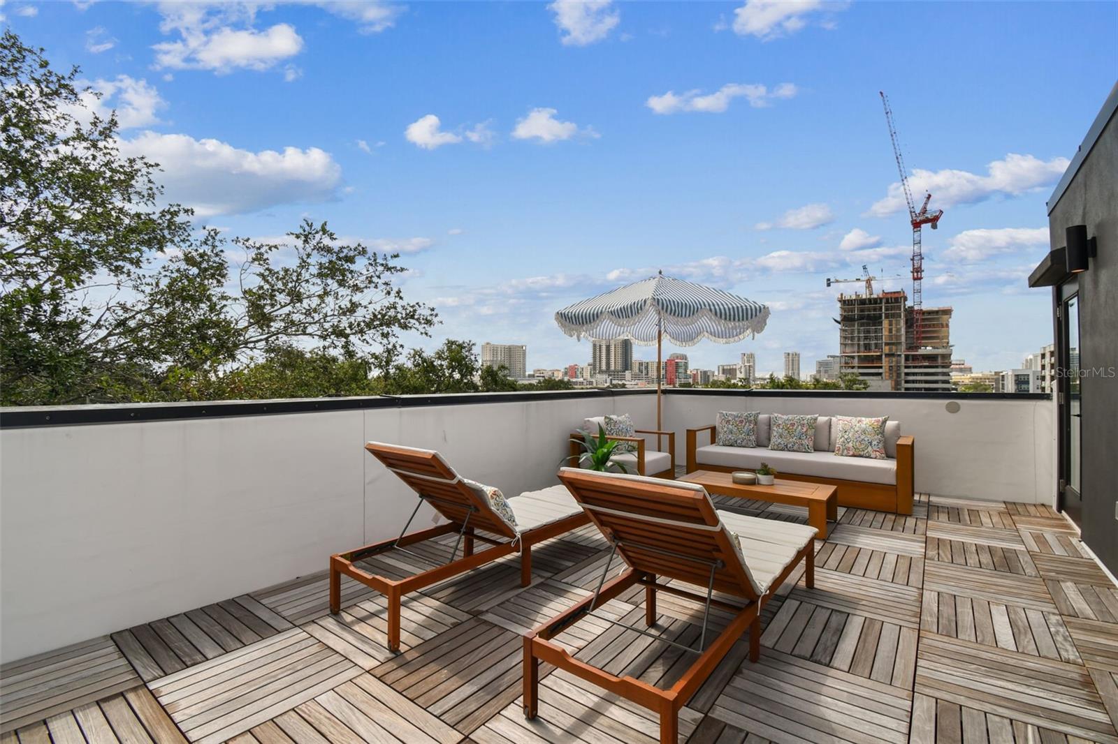 Image 64 of 93 For 1218 Kay Street 16