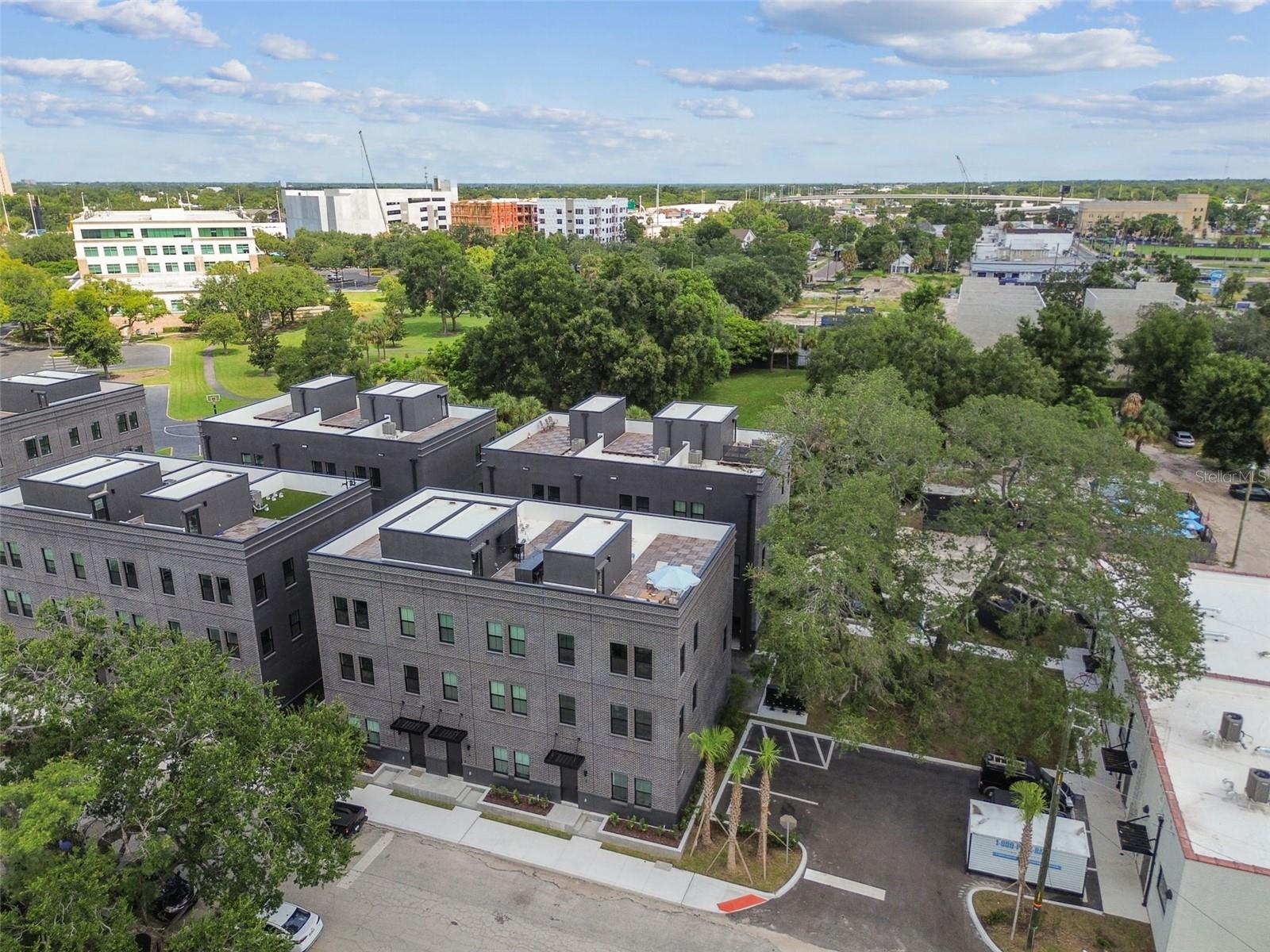 Image 72 of 93 For 1218 Kay Street 16