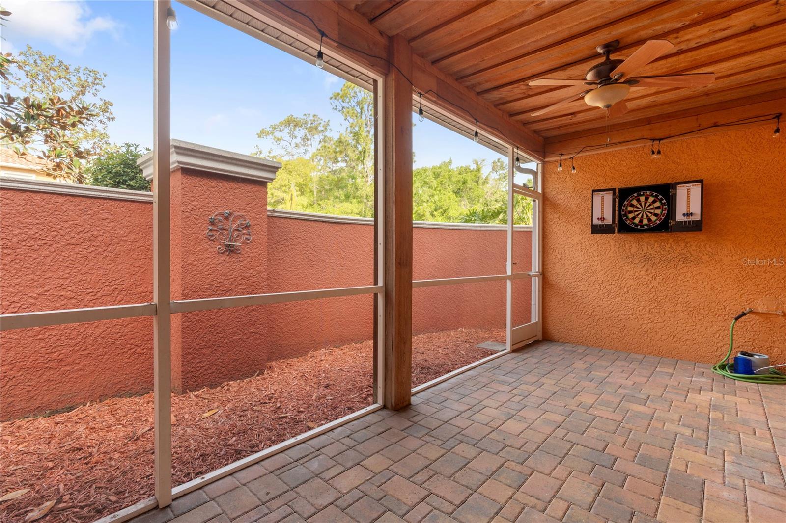 Image 20 of 49 For 2353 Max Court