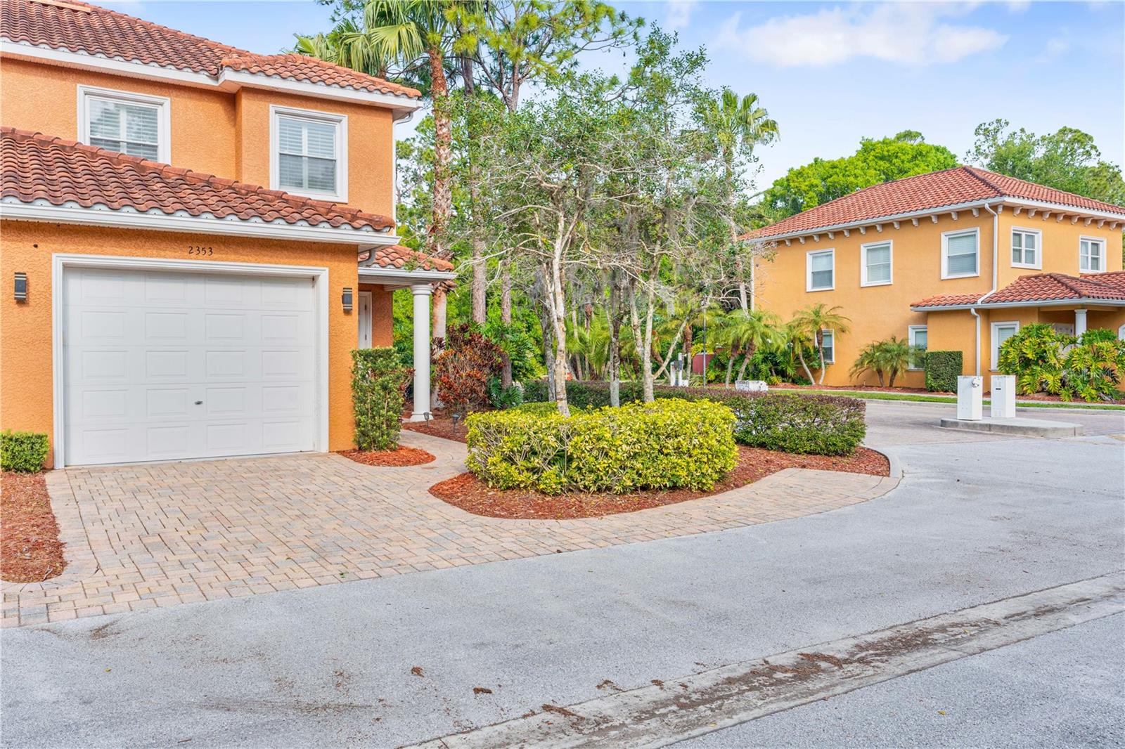 Image 37 of 49 For 2353 Max Court