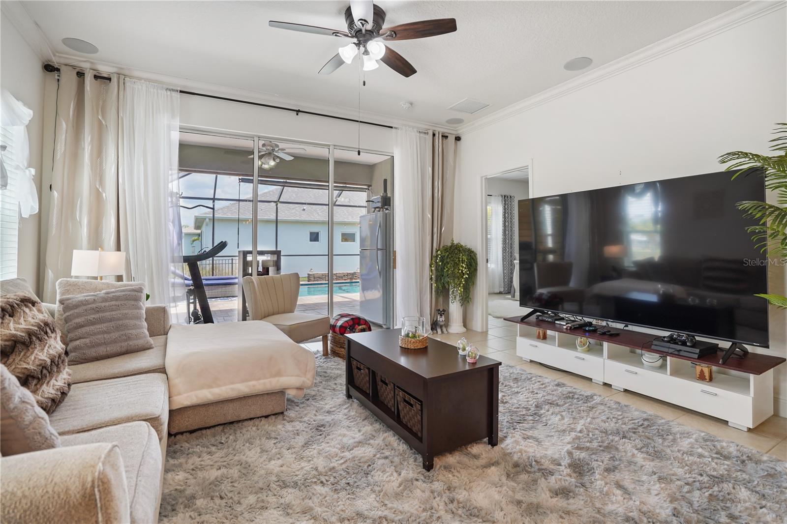 Image 21 of 49 For 3512 Woodmont Drive