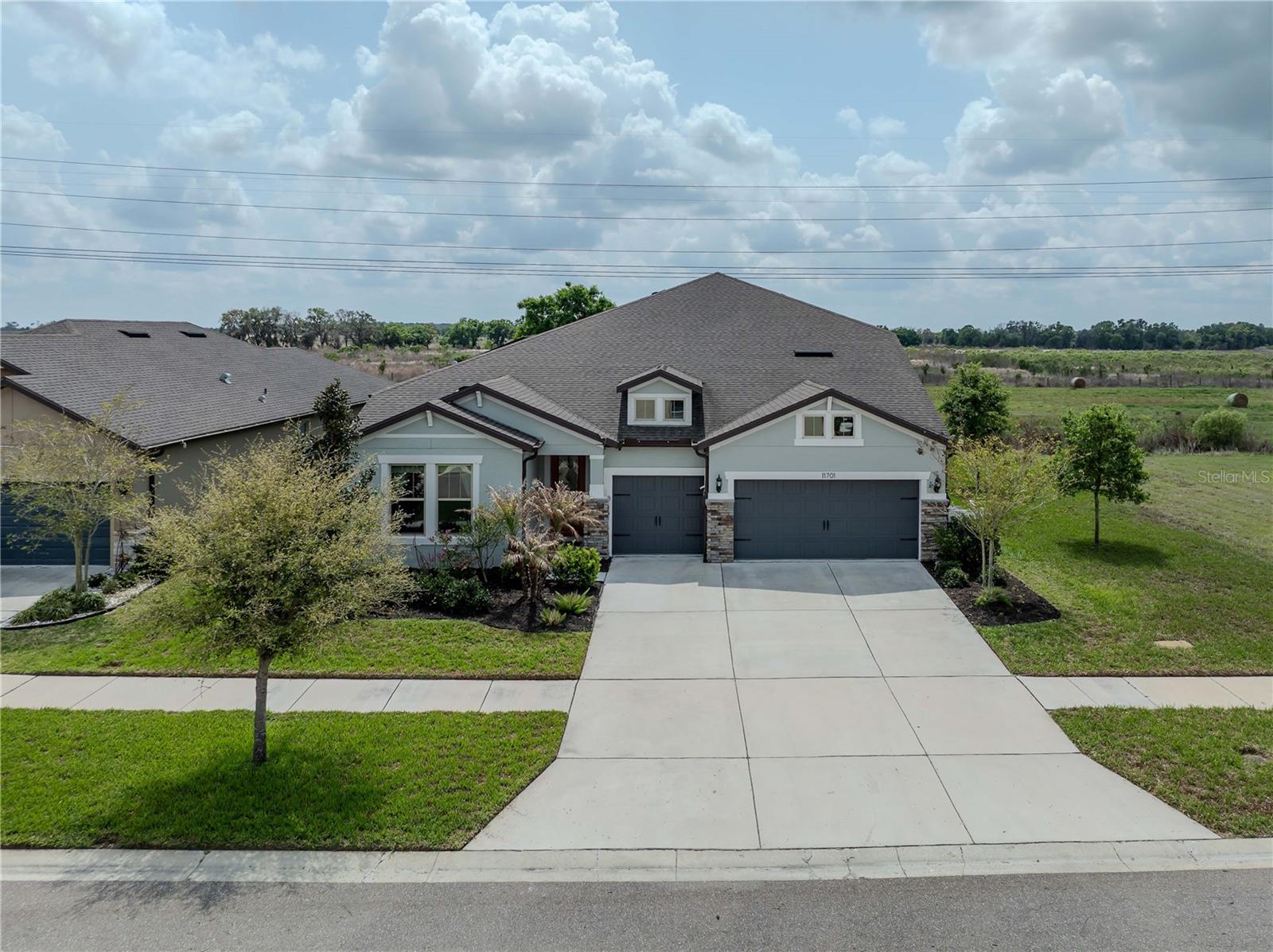 Image 3 of 69 For 11701 Brighton Knoll Loop