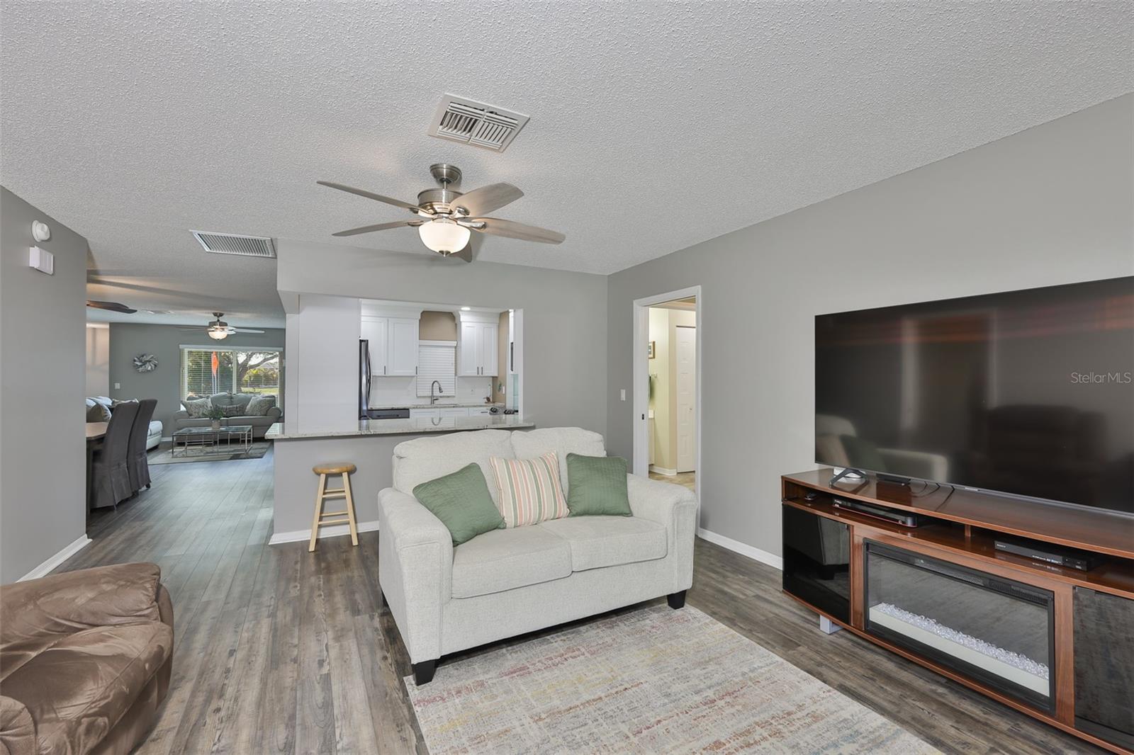 Image 13 of 54 For 123 Wintersong Lane