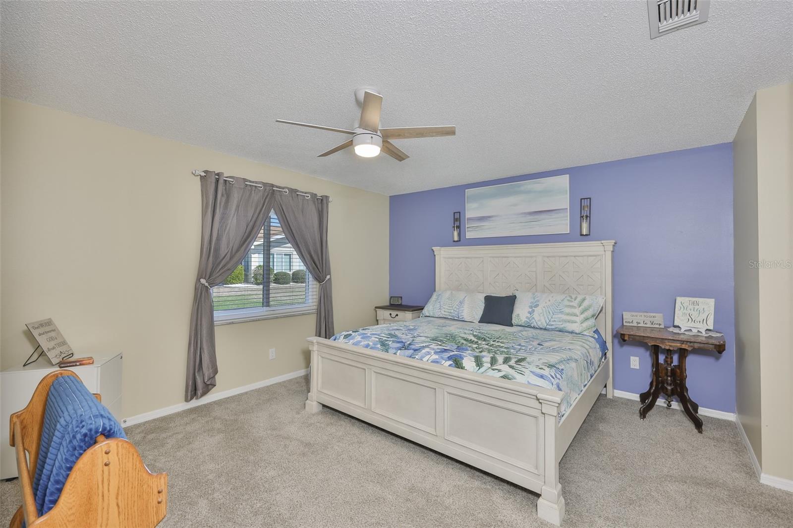 Image 22 of 54 For 123 Wintersong Lane