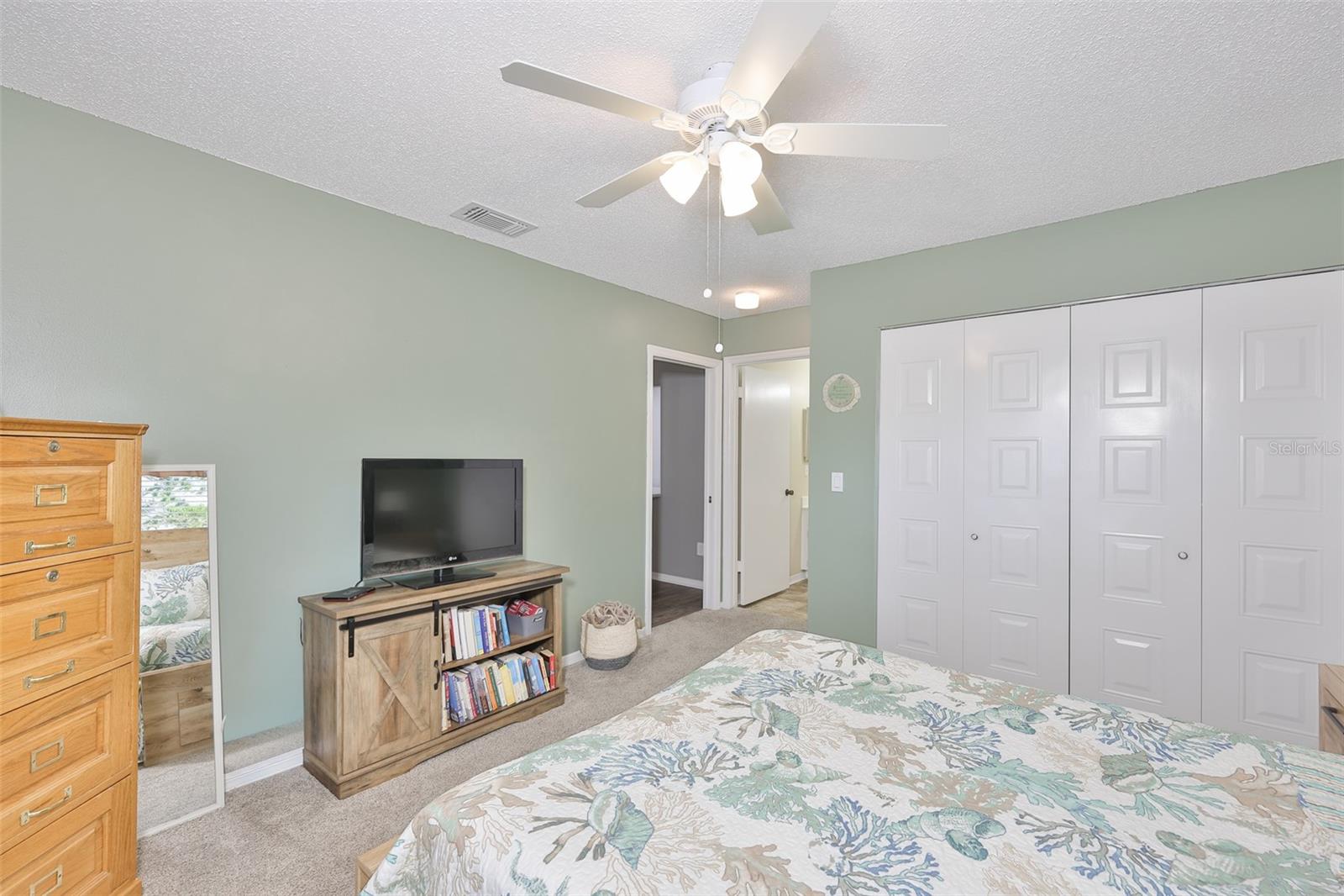 Image 30 of 54 For 123 Wintersong Lane