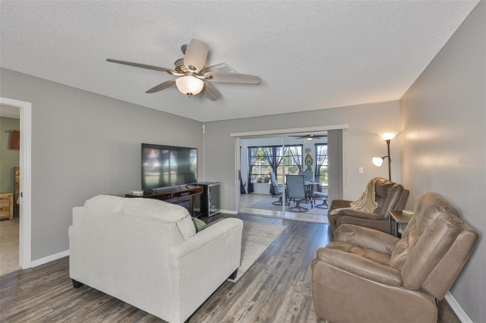 Image 32 of 54 For 123 Wintersong Lane