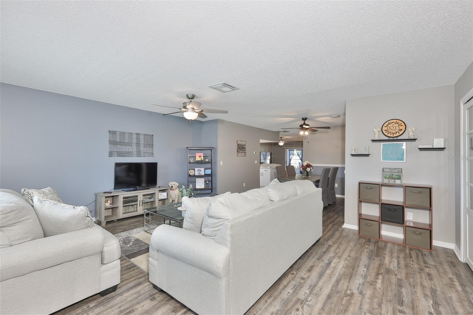 Image 6 of 54 For 123 Wintersong Lane