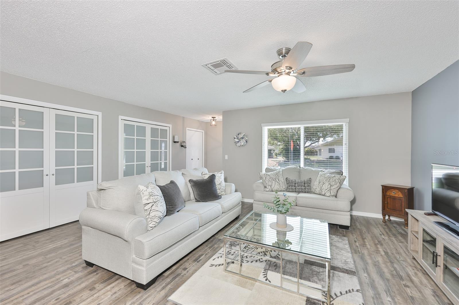 Image 7 of 54 For 123 Wintersong Lane